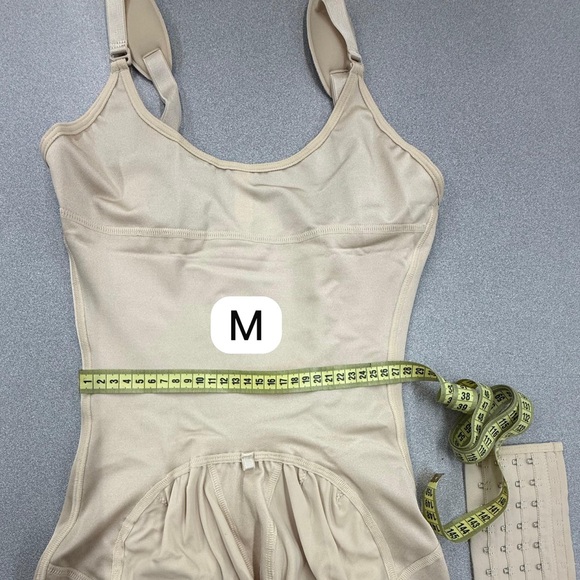 NWT Girdle 100% Colombian - Picture 8 of 14